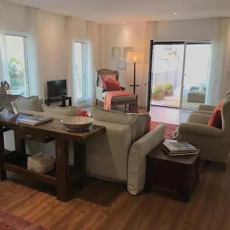 Estrela Luxury アパート *